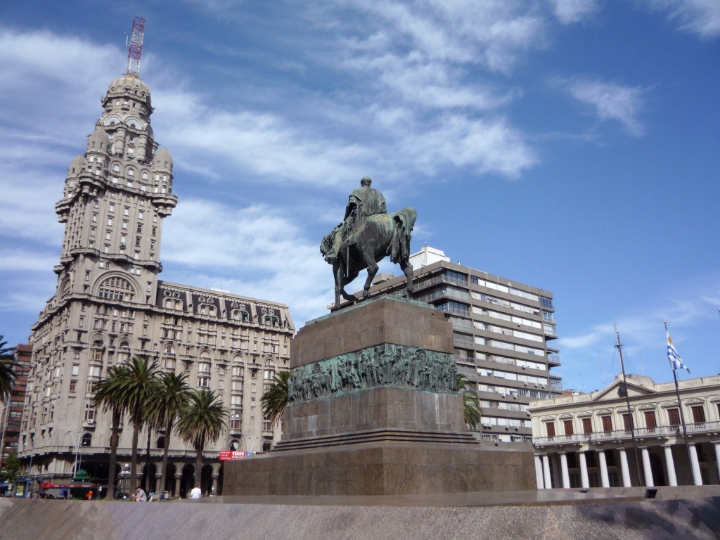 PlazaIndependencia1 1024x768